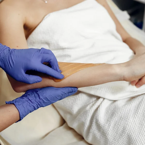 beautiful-young-girl-beauty-salon